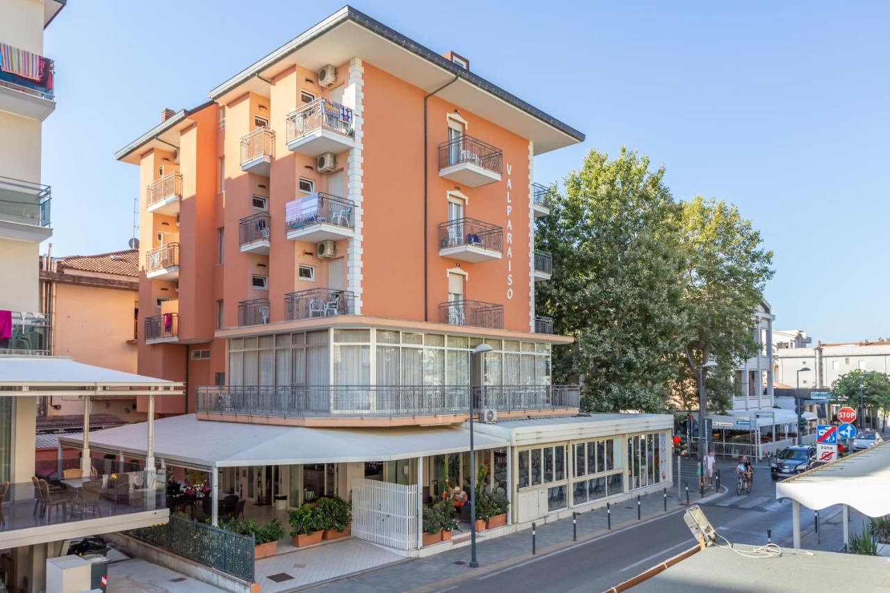 Hotel Valparaiso Rimini Ngoại thất bức ảnh